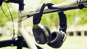 Kopfhörer und Mobilplayer in einem