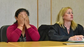 Frau wegen Kokain in den Brüsten verurteilt