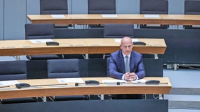 Berliner Abgeordnete wählen Wegner erst im dritten Wahlgang