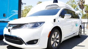 Waymo macht 62.000 Minivans zu Roboter-Taxis