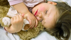 Unsere Uhr tickt in der Zelle