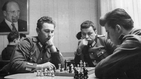 Ulbrichts Parteiarmee