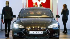 Tesla ruft 53.000 Wagen zurück