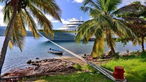 Inselhüpfen im azurblauen Paradies 
