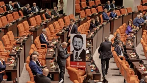 Aus dem Knast ins Parlament?