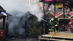 Mehrere Buden abgebrannt