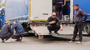 Ein Monat auf Warteposition