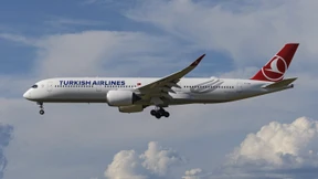 Linienpilot stirbt während des Fluges