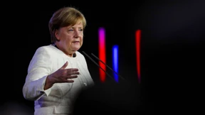 Merkel verurteilt Angriffe