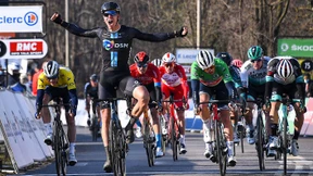 Unglücklich im Wind