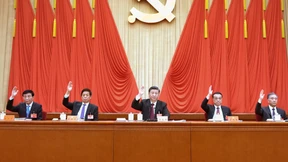 Xi Jinping wird zum „Steuermann“