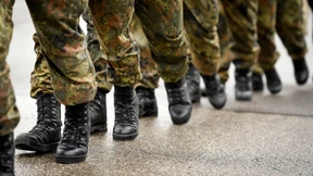 Bundeswehr-Soldat gab Frauen nicht die Hand