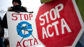 EU-Parlament lehnt Acta ab