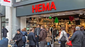 HEMA hält vorläufig an deutschen Filialen fest