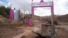 Plötzliche Überschwemmungen bei Fußballspiel in Marokko