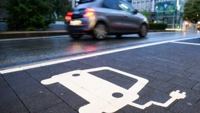 Hier werden alte Autos zu Elektroautos umgebaut