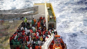 EU will Kampf gegen Schlepper ausweiten