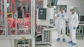 Wettlauf im Batteriewerksbau