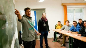 Jugendliche sind der Flüchtlingsthematik überdrüssig