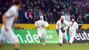 Polizei nimmt Kölner Fans in Gewahrsam