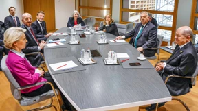 Orbán gibt Blockade gegen Ukraine-Finanzhilfen auf