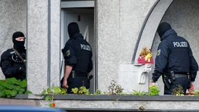 Großeinsatz gegen internationale Schleuserbande