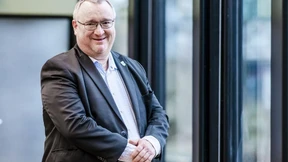 Bürogebäude als Lärmschutz