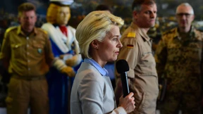 Von der Leyen umwirbt Thyssen-Manager für digitale Kriegsführung
