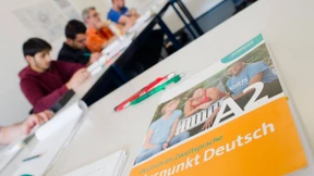 Überwiegend jung und männlich