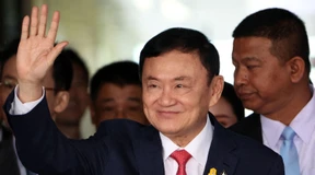Thailands Ex-Regierungschef Thaksin verhaftet
