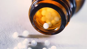 Wie die Grünen ihren Globuli-Streit eindämmen wollen