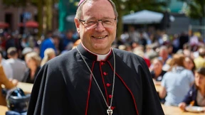 Limburger Bischof erfolgreich mit Klage gegen Abtreibungsgegner