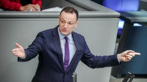 Deutschland sollte Moscheen laut Jens Spahn selbst finanzieren