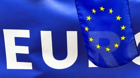 Immer mehr kommen per Blue Card nach Deutschland