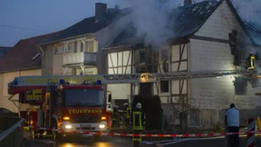 Zwei Tote bei Brand in Fachwerkhaus