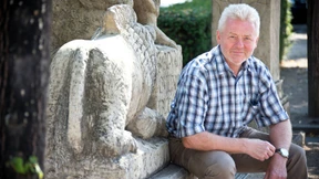 Auf Äckern, unter Siedlungen