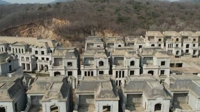 Geisterstädte voller verlassener Luxus-Villen in China