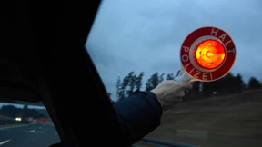 Polizei stoppt mutmaßliches Autorennen