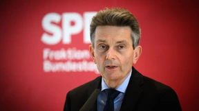 SPD-Fraktionschef fordert „kreative“ Vorschläge von Habeck zu VW-Krise