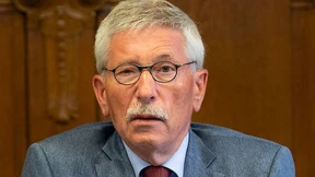 Klingbeil wirft Sarrazin Hetze gegen Minderheiten vor