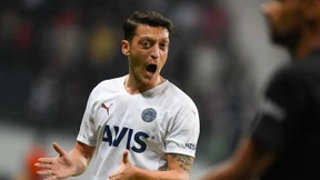 Pfiffe, Jubel, Bierbecher