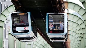 Wuppertaler Schwebebahn geht werktags außer Betrieb