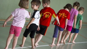 Vier von fünf Jugendlichen weltweit bewegen sich zu wenig