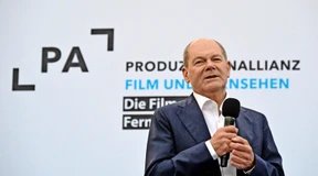 Olaf Scholz verrät, warum er ein besessener Zeitungsleser ist