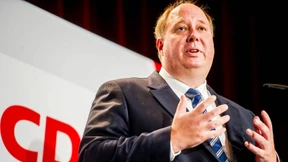 Womit der Chef des Kanzleramts sich trösten kann