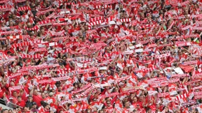 Hitlergruß und ausländerfeindliche Parolen