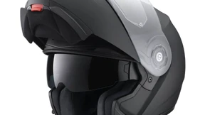 Zwei Fliegen mit einer Klappe