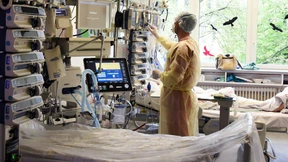 Suche nach den Corona-Toten, Weltklassespieler von morgen