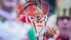 Nachdenkliche Töne unter den Narren