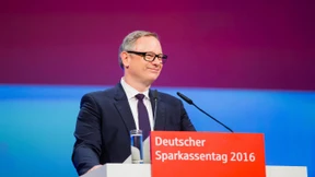 Wahl von Sparkassen-Chef Fahrenschon wegen Strafbefehl verschoben